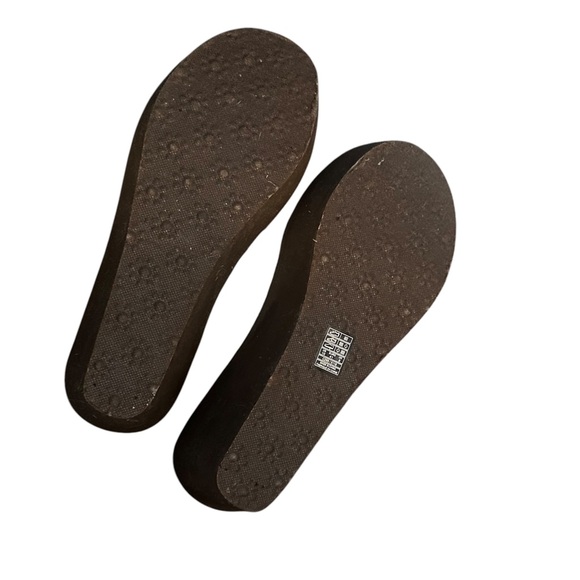 Rocket Dog Diver crochet wedge flip flops - Picture 6 of 8